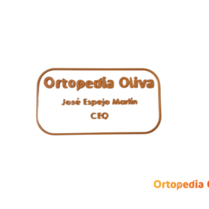 Tarjeta corporativa personalizada con nombre, cargo y logo